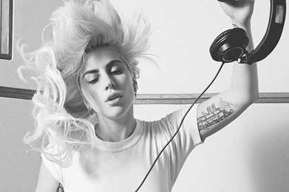 Lady Gaga lanza su nuevo tema, 'Perfect Illusion'